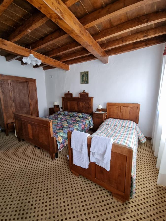 Trattoria Albergo all'Alpino Posina Esterno foto