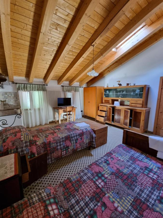 Trattoria Albergo all'Alpino Posina Esterno foto
