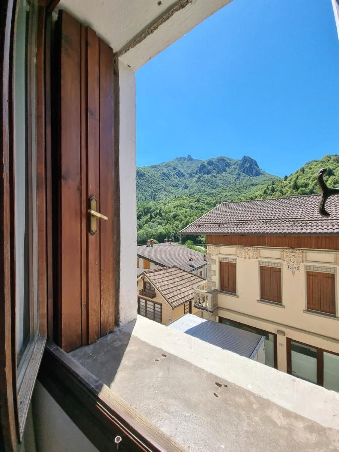 Trattoria Albergo all'Alpino Posina Esterno foto